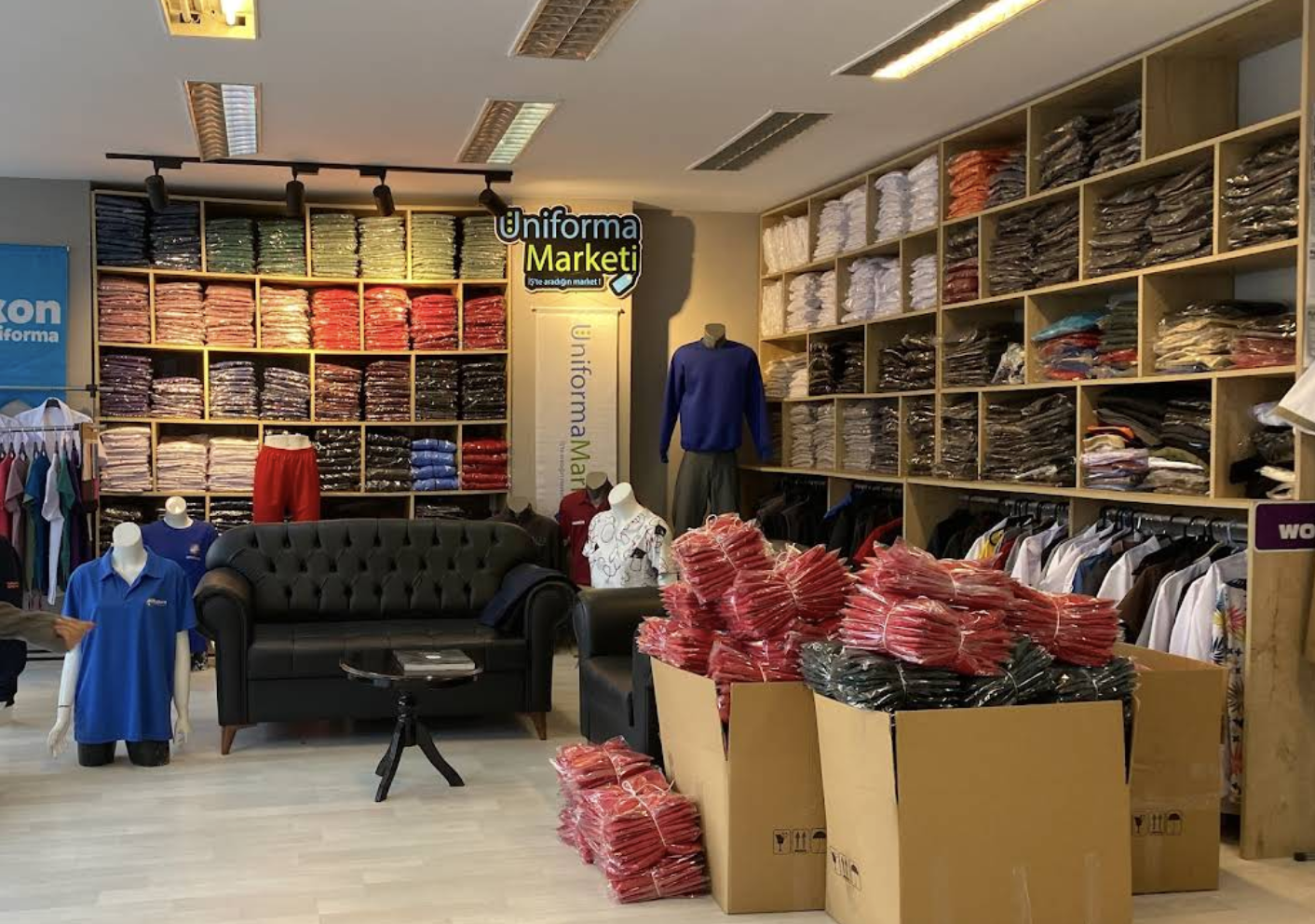 İkon Üniforma Ekibi